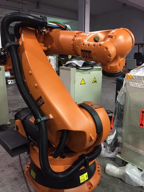 KUKA KR210/2 